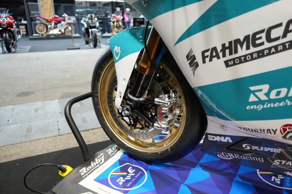 Roue et suspension de la Fahmeca