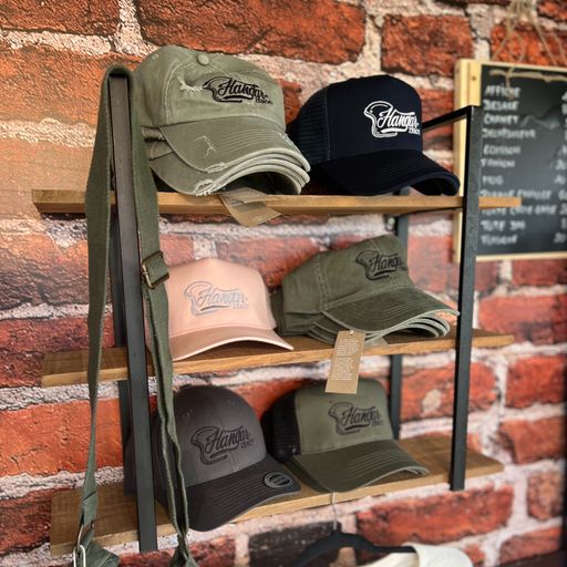 chemises, casquettes et autres goodies personnalisés, floqués, marqués et brodés pour le Hangar zéro 1