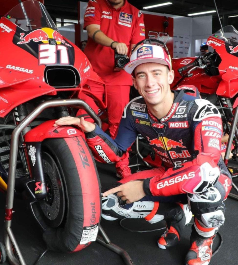 couverture chauffante Capit Motogp Tech3