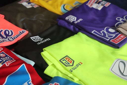 maillot de football personnalisé pour tournoi