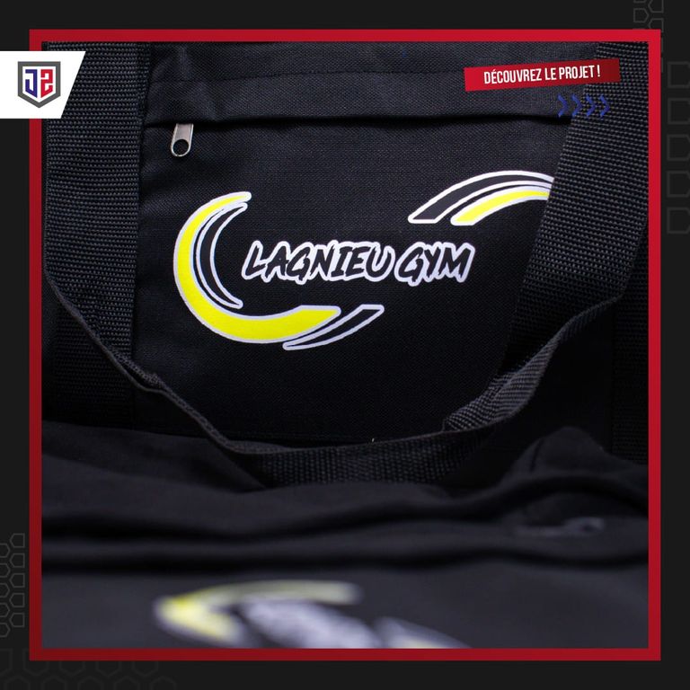 Souplesse sur le praticable, souplesse dans le textile